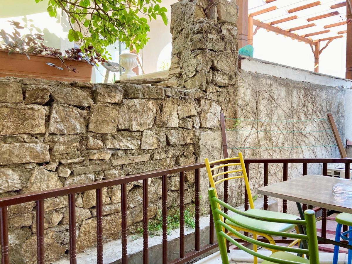 Aparthotel Amigo Apart à Akyaka  Extérieur photo